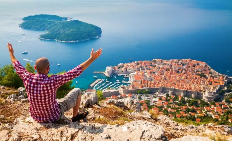 Dubrovnik-zicht-vanaf-berg-Srd
